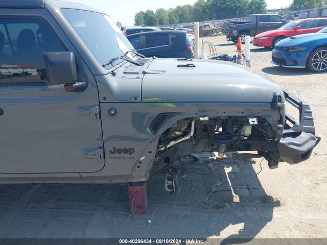 1C4HJXDG1KW659642 Jeep Wrangler Unlimited Sport Altitude 4x4