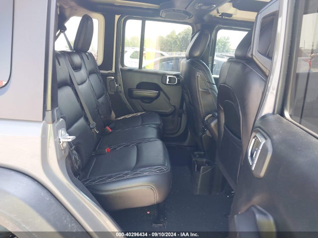 1C4HJXDG1KW659642 Jeep Wrangler Unlimited Sport Altitude 4x4