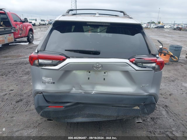 Toyota Rav4 Xle 2019 JTMW1RFV2KD012080 Image 6