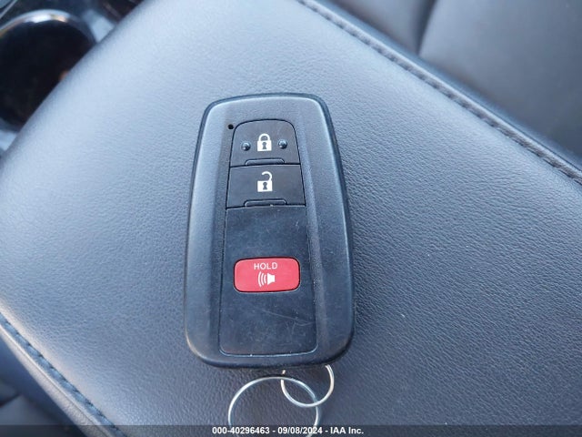 Toyota Prius Xle Awd-e 2020 JTDL9RFU6L3017454 Image 11