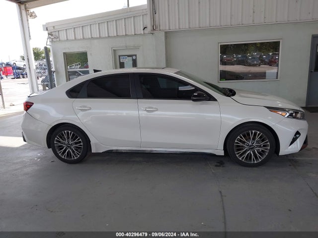 KIA Forte Gt-line 2024 3KPF54AD7RE749676 Image 13