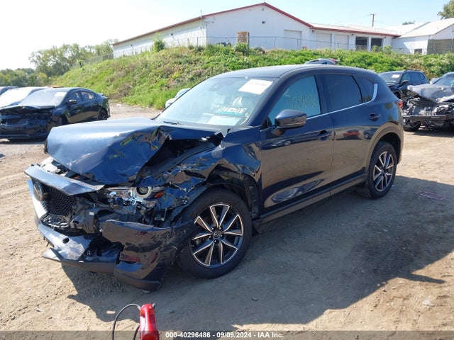 Mazda Cx-5 Grand Touring 2017 JM3KFBDL7H0135230 Image 2