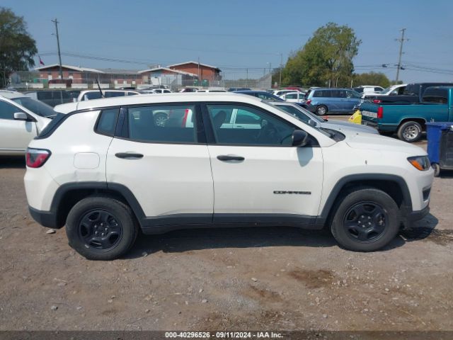 3C4NJCAB4JT194458 Jeep Compass Sport Fwd