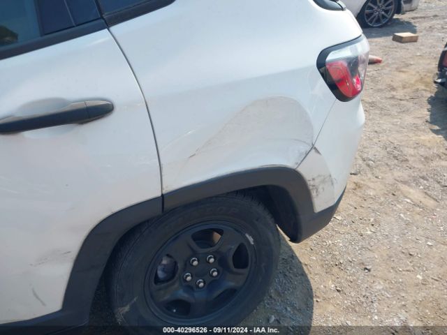 3C4NJCAB4JT194458 Jeep Compass Sport Fwd
