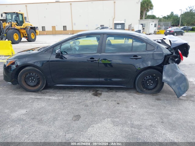 Toyota COROLLA LE 2022 5YFEPMAE7NP298658 Image 14