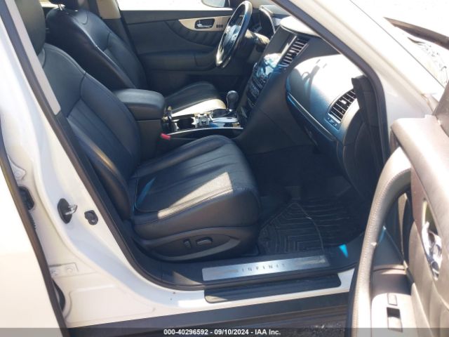 JN8CS1MW8HM415765 Infiniti QX70