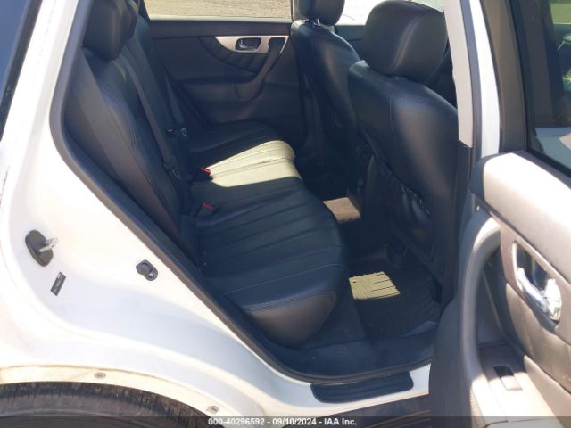 JN8CS1MW8HM415765 Infiniti QX70