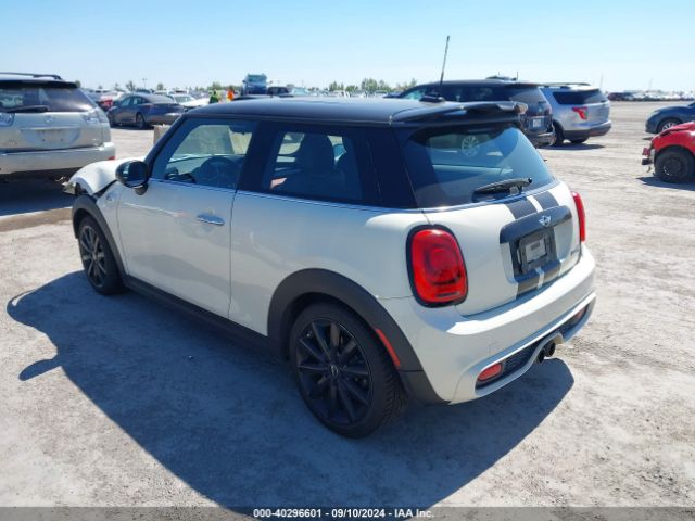 WMWXP7C54F2A39584 Mini Hardtop Cooper S