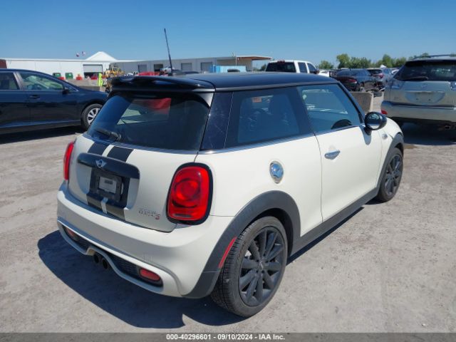 WMWXP7C54F2A39584 Mini Hardtop Cooper S