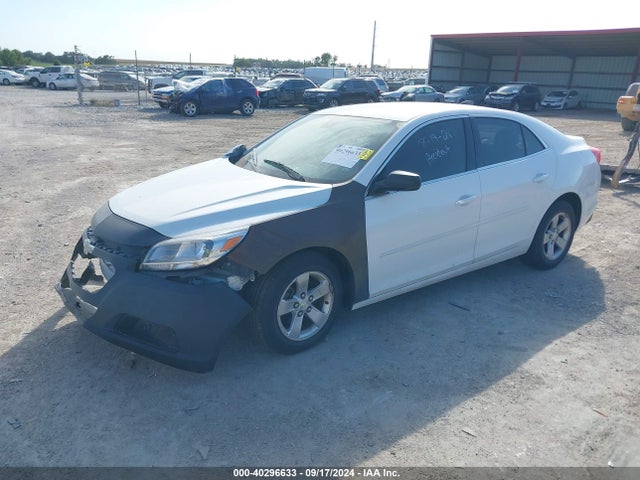 Chevrolet MALIBU LS 2015 1G11B5SL1FU110794 Image 2