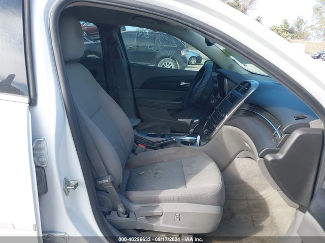 Chevrolet MALIBU LS 2015 1G11B5SL1FU110794 Image 5