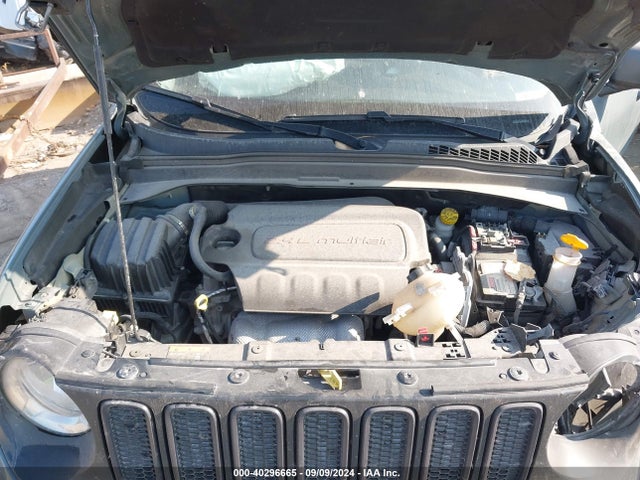 ZACCJBCTXGPD37226 Jeep Renegade Trailhawk