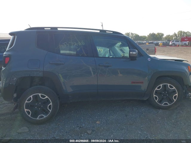 ZACCJBCTXGPD37226 Jeep Renegade Trailhawk