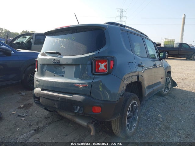 ZACCJBCTXGPD37226 Jeep Renegade Trailhawk