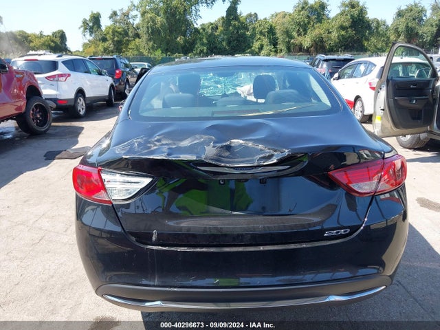 1C3CCCAB1GN117027 Chrysler 200 Limited
