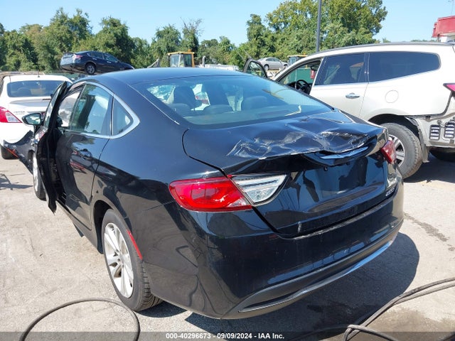 1C3CCCAB1GN117027 Chrysler 200 Limited