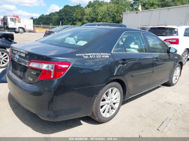4T1BD1FK9EU112061 Toyota Camry Hybrid Xle