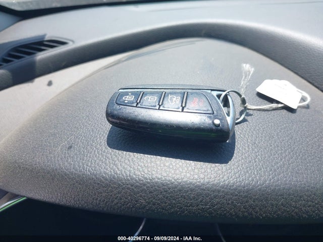 40296774 :رقم المزاد ، 5XYZUDLB9EG155034 vin ، 2014 Hyundai Santa Fe Sport 2.4l مزاد بيع