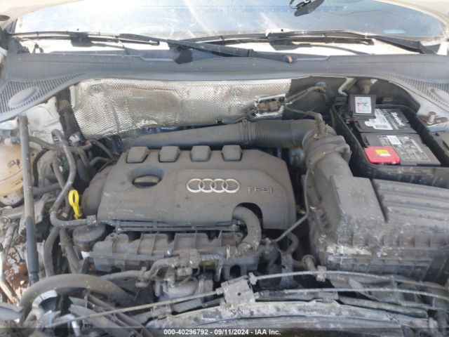 WA1ECCFS5HR008412 Audi Q3 2.0t Premium