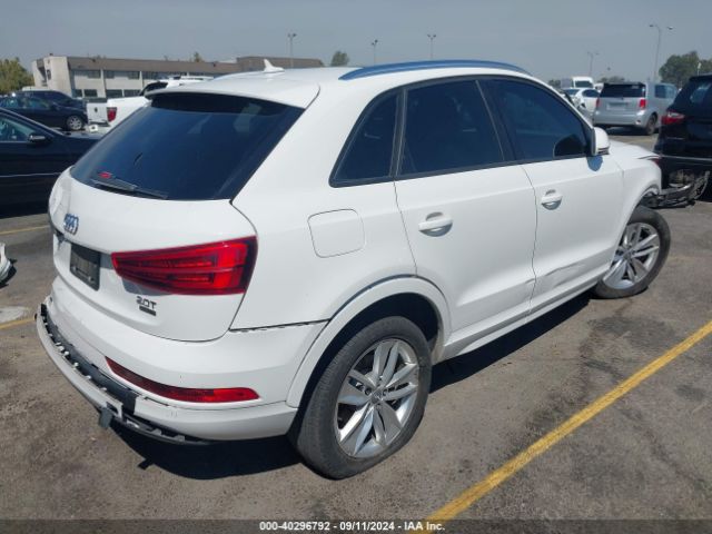 WA1ECCFS5HR008412 Audi Q3 2.0t Premium