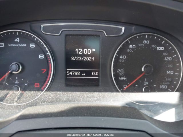 WA1ECCFS5HR008412 Audi Q3 2.0t Premium