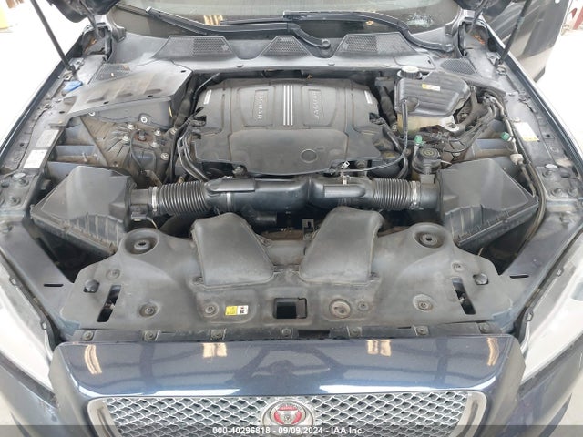 2015 JAGUAR XJ SAJXJ1CD4F8V88979 Photo 9