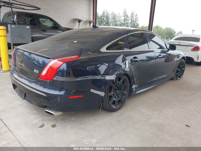 2015 JAGUAR XJ SAJXJ1CD4F8V88979 Photo 3