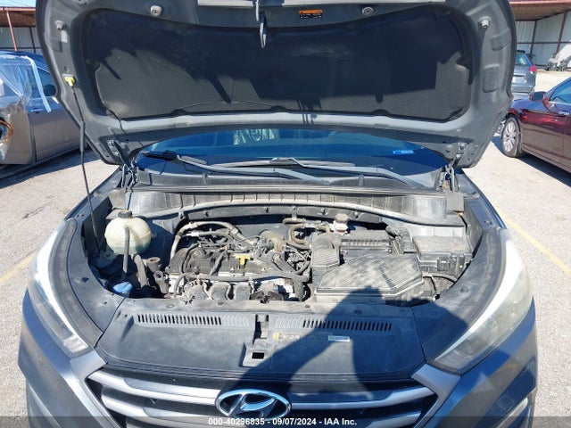 Hyundai TUCSON SE 2017 KM8J33A49HU530028 Image 10