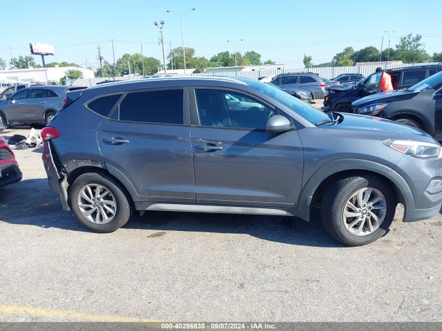 Hyundai TUCSON SE 2017 KM8J33A49HU530028 Image 13