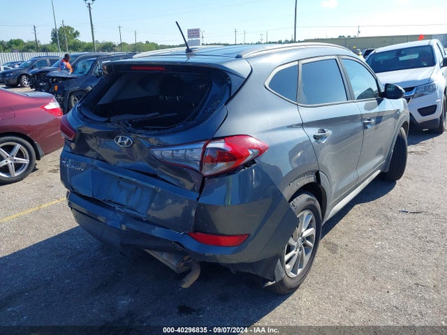 Hyundai TUCSON SE 2017 KM8J33A49HU530028 Image 4