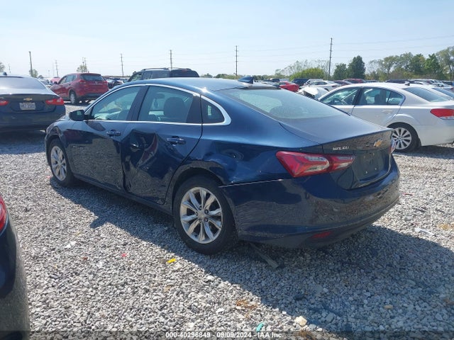 1G1ZD5ST2KF123226 Chevrolet MALIBU LT