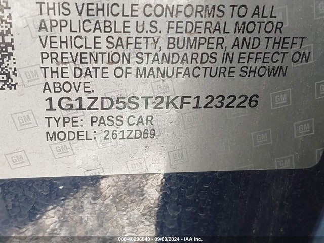 1G1ZD5ST2KF123226 Chevrolet MALIBU LT