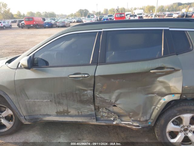 3C4NJDBBXHT640014 Jeep New Compass Latitude 4x4