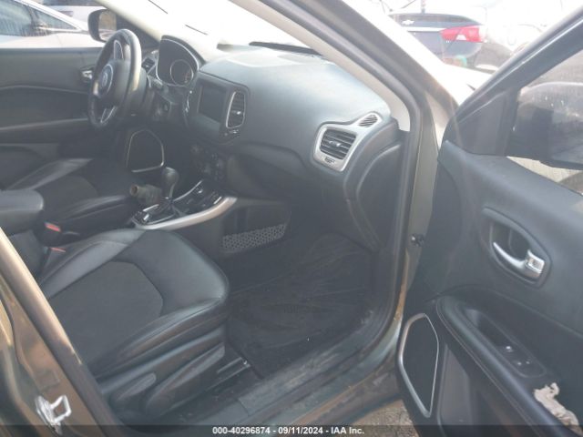 3C4NJDBBXHT640014 Jeep New Compass Latitude 4x4