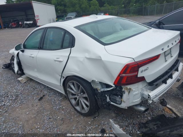 7JR102FK2MG096902 Volvo S60 T5 Momentum