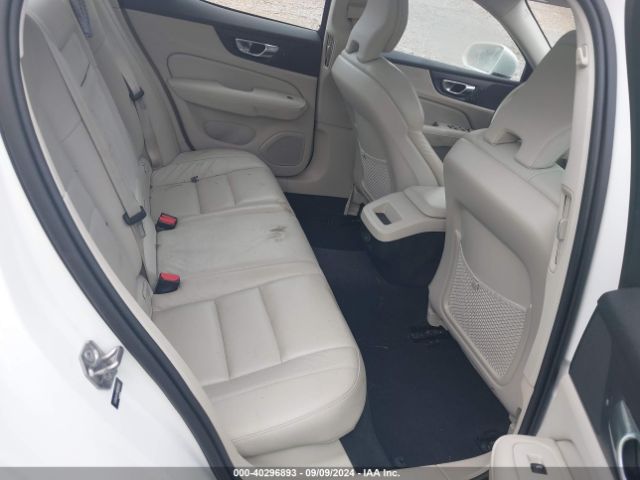 7JR102FK2MG096902 Volvo S60 T5 Momentum