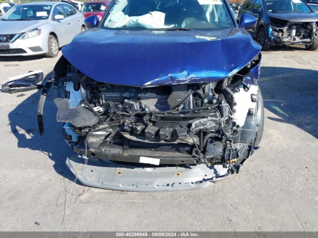 5N1BT3BB1NC702796 Nissan Rogue Sv Intelligent Awd