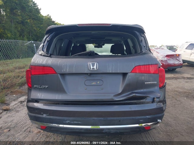 Honda Pilot Touring 2016 5FNYF5H98GB040730 Image 17
