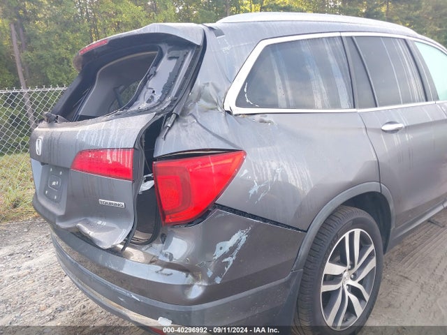 Honda Pilot Touring 2016 5FNYF5H98GB040730 Image 12