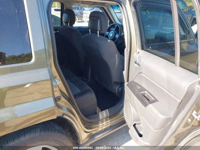 1C4NJRBB1FD189605 Jeep Patriot Sport