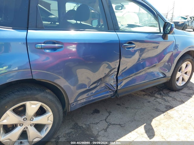 Subaru Forester 2.5i Premium 2016 JF2SJADC4GH546992 Image 6