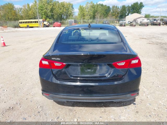 1G1ZC5ST2HF235181 Chevrolet Malibu 1fl