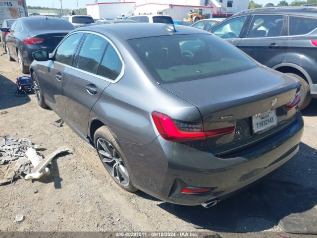 2022 BMW 330I 3MW5R7J04N8C65064 Photo 2