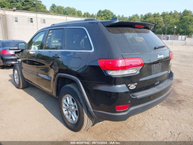 1C4RJFAG4KC635453 Jeep Grand Cherokee Laredo E 4x4