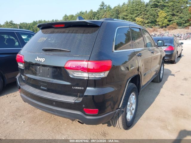 1C4RJFAG4KC635453 Jeep Grand Cherokee Laredo E 4x4