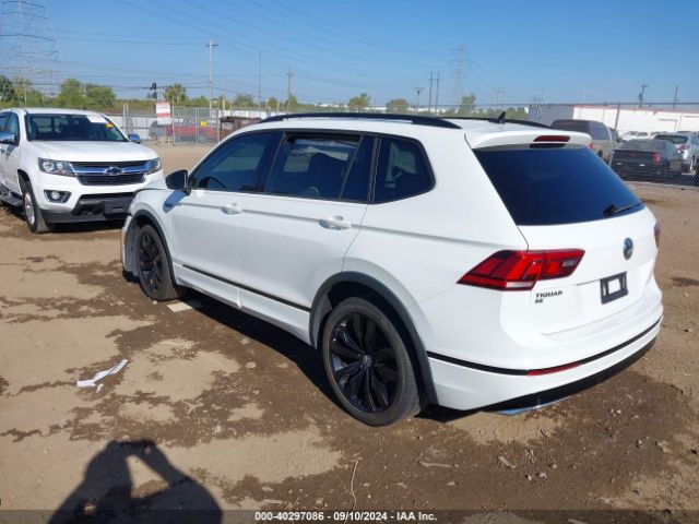 3VV2B7AX2LM152260 Volkswagen Tiguan 2.0t Se/2.0t Se R-line Black/2.0t Sel