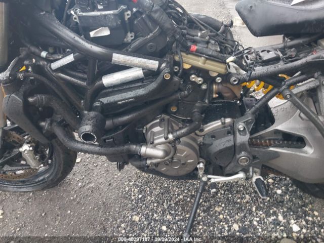 2018 DUCATI MONSTER ZDMMACLS1JB002007 Photo 8