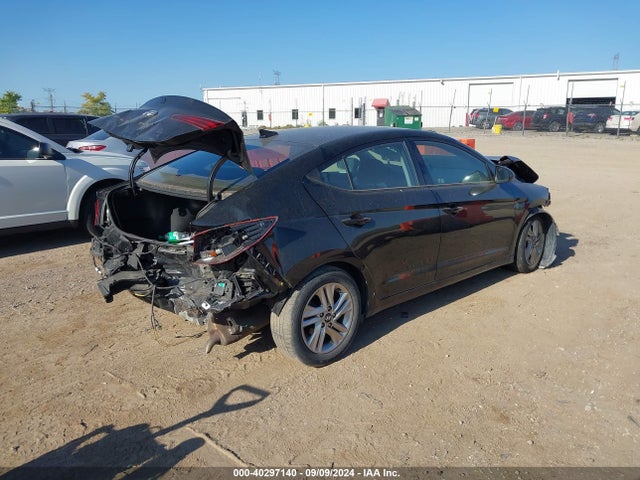 Hyundai Elantra Value Edition 2019 5NPD84LF1KH453003 Image 4