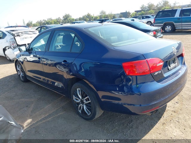 3VWD17AJ5EM427173 Volkswagen Jetta 1.8t Se