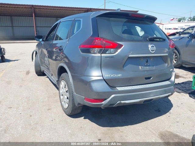 Nissan ROGUE S 2018 KNMAT2MVXJP530305 Image 3
